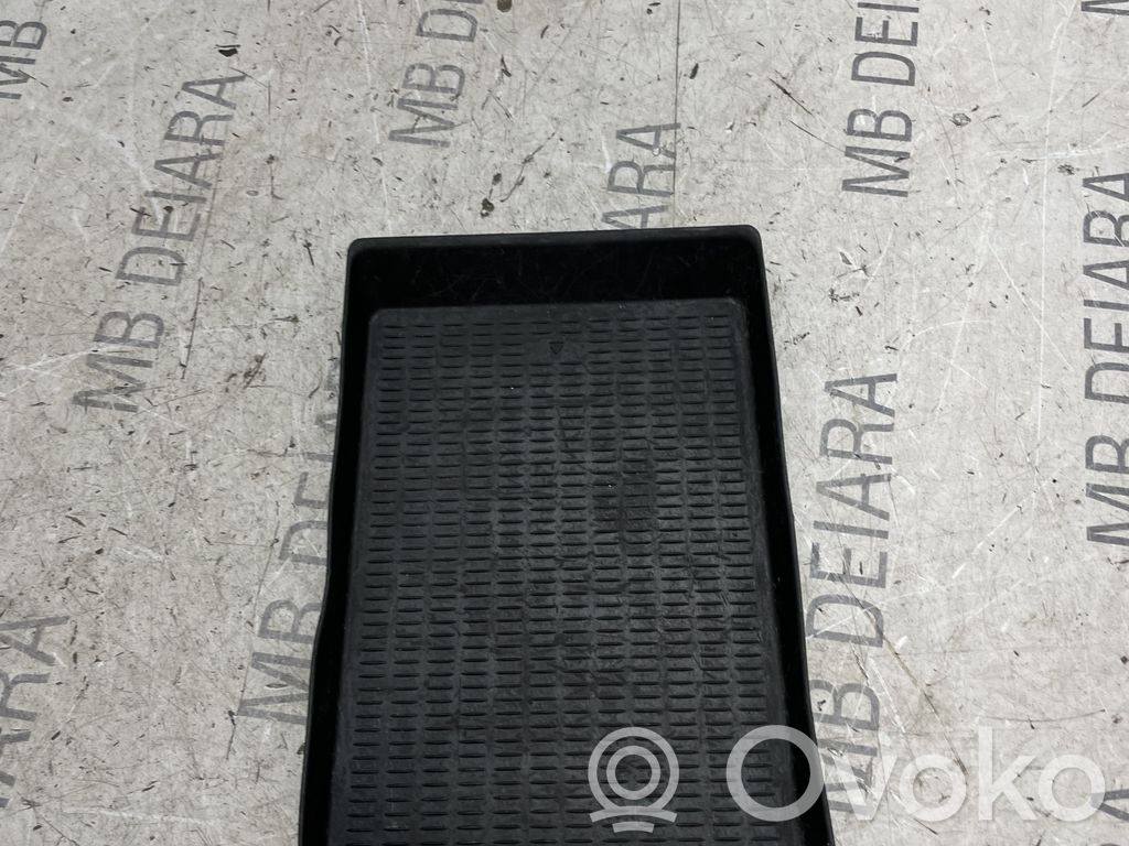 Matte Staufach Ablagefach   6971035