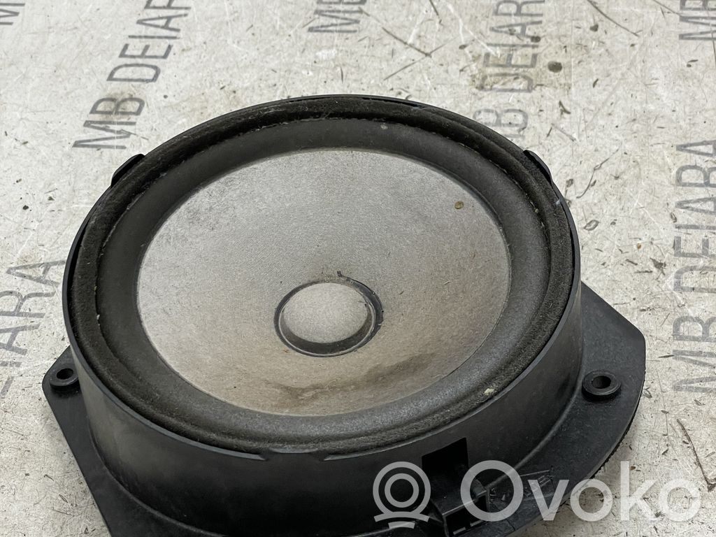Etuoven kaiutin   100483302A