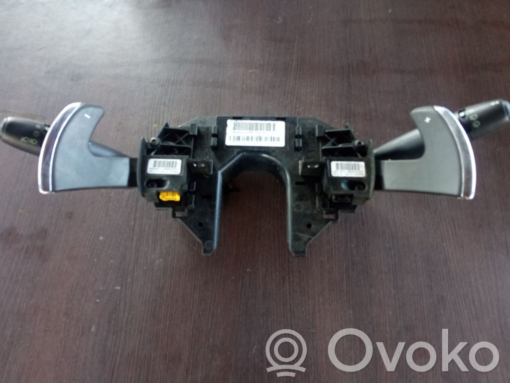 Citroen C4 I Palanca de intermitentes 