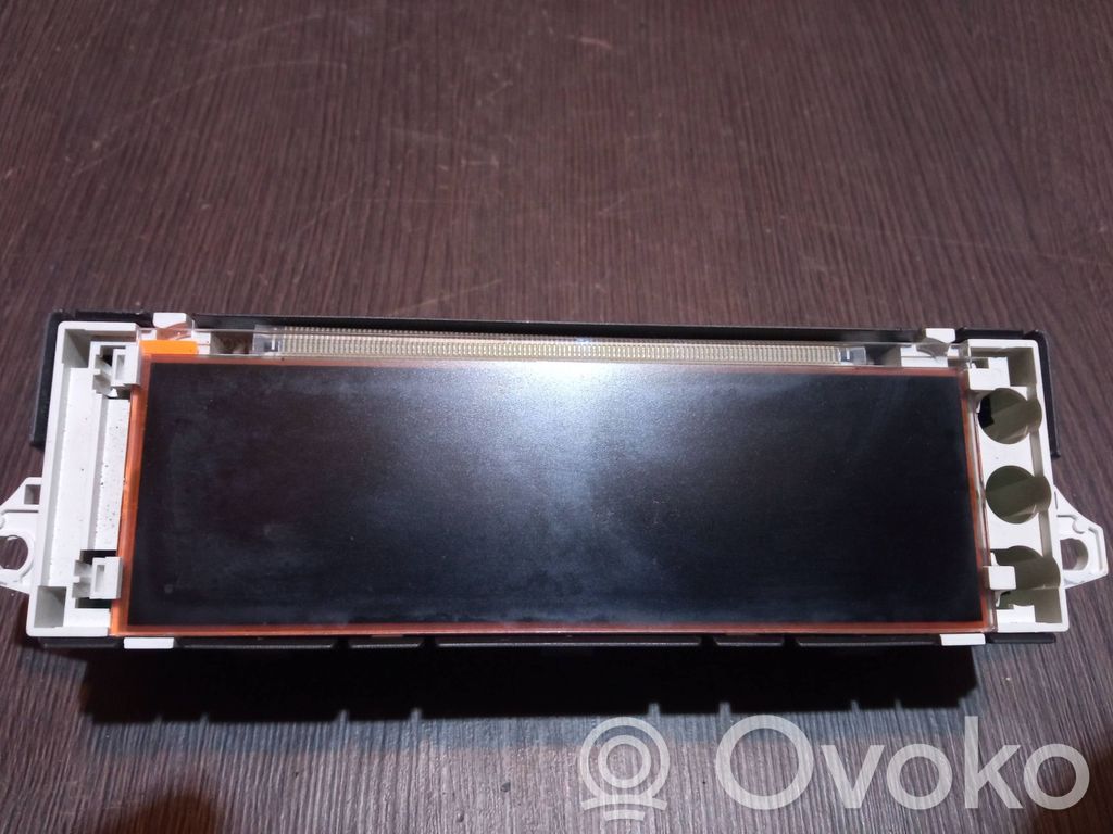 Peugeot 307 Screen/display/small screen 