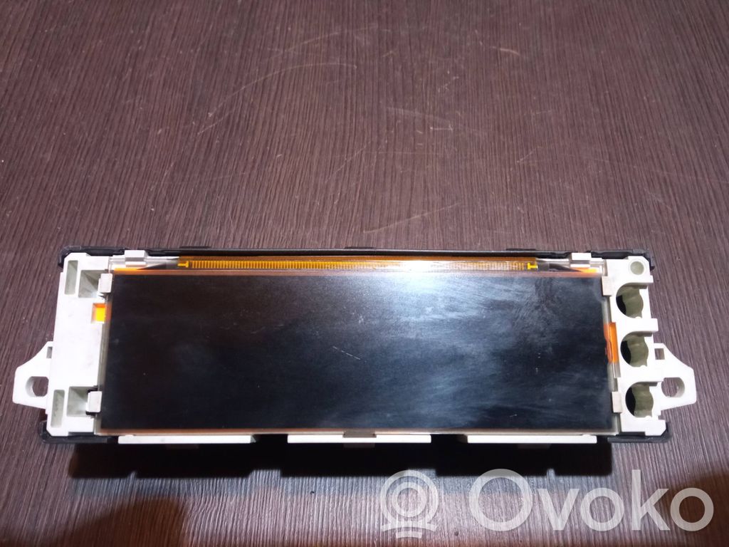 Peugeot 207 Screen/display/small screen 