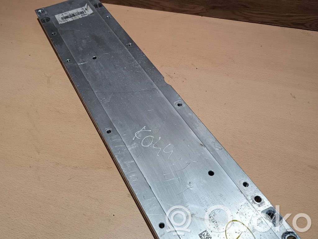 Citroen Berlingo Engine mounting bracket 