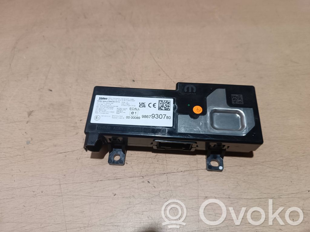 Peugeot 2008 II SOS control module 
