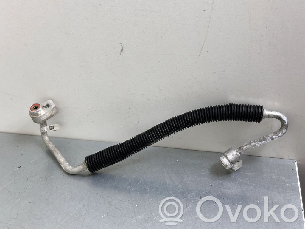 Ford Mondeo MK V Ilmastointilaitteen putki (A/C) 