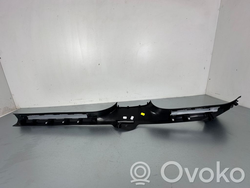 Volkswagen PASSAT B8 Copertura del rivestimento del sottoporta anteriore 
