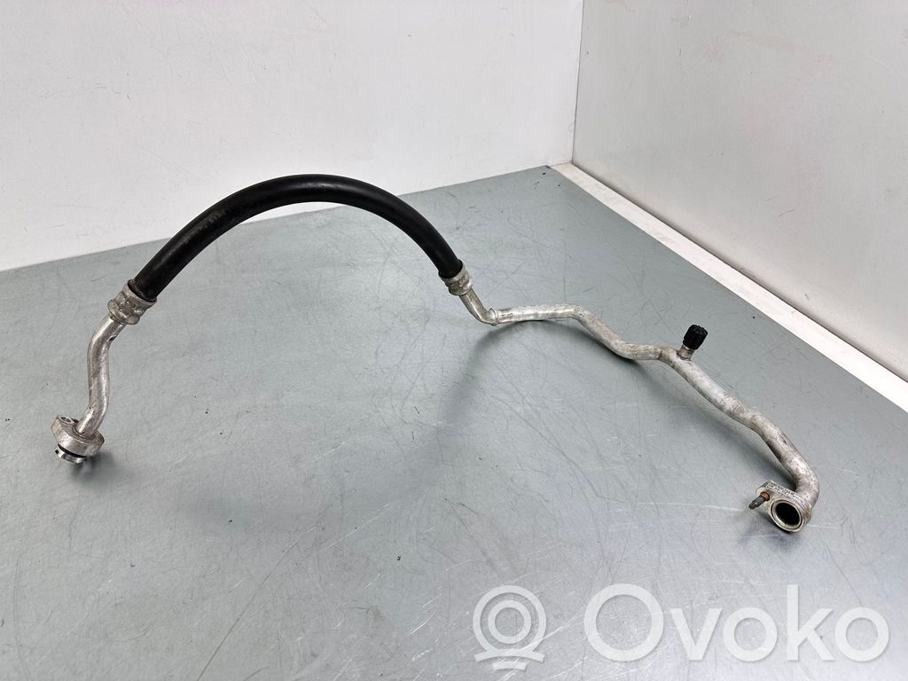 Volkswagen PASSAT B8 Wąż / Przewód klimatyzacji A/C 