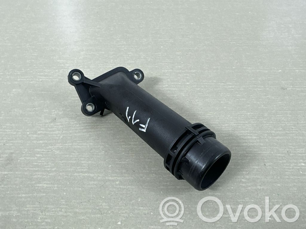 BMW 5 F10 F11 Engine coolant pipe/hose 