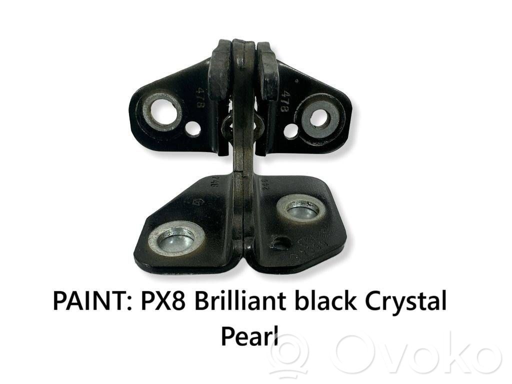 Jeep Grand Cherokee Front door upper hinge 
