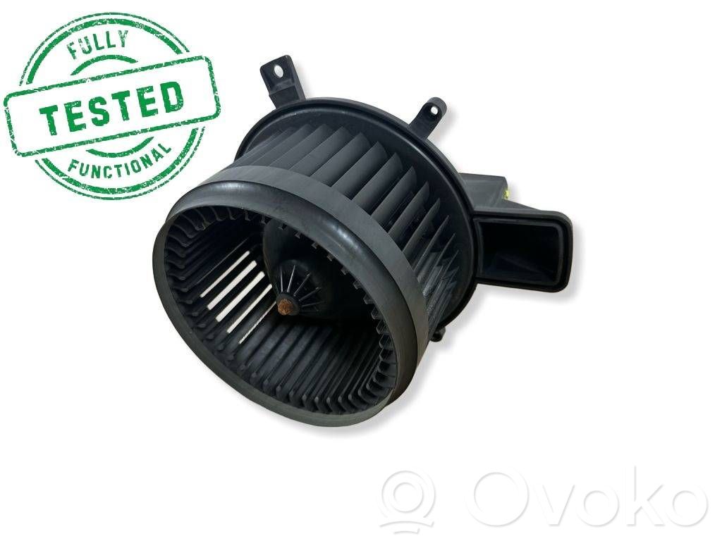 Jeep Grand Cherokee Mazā radiatora ventilators 