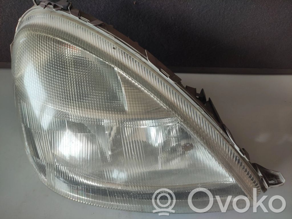 Mercedes-Benz A W168 Lampa przednia 