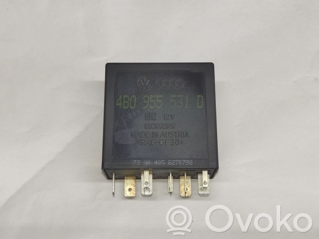 Audi A6 S6 C5 4B Window wiper relay 