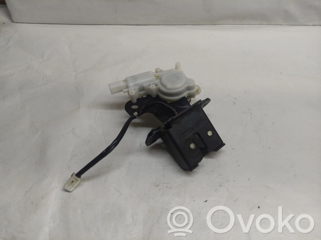 Mazda 3 I Tailgate/trunk/boot lock/catch/latch 