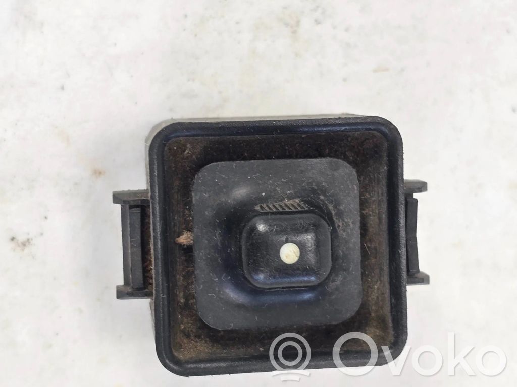 Mercedes-Benz E W124 Wing mirror switch 