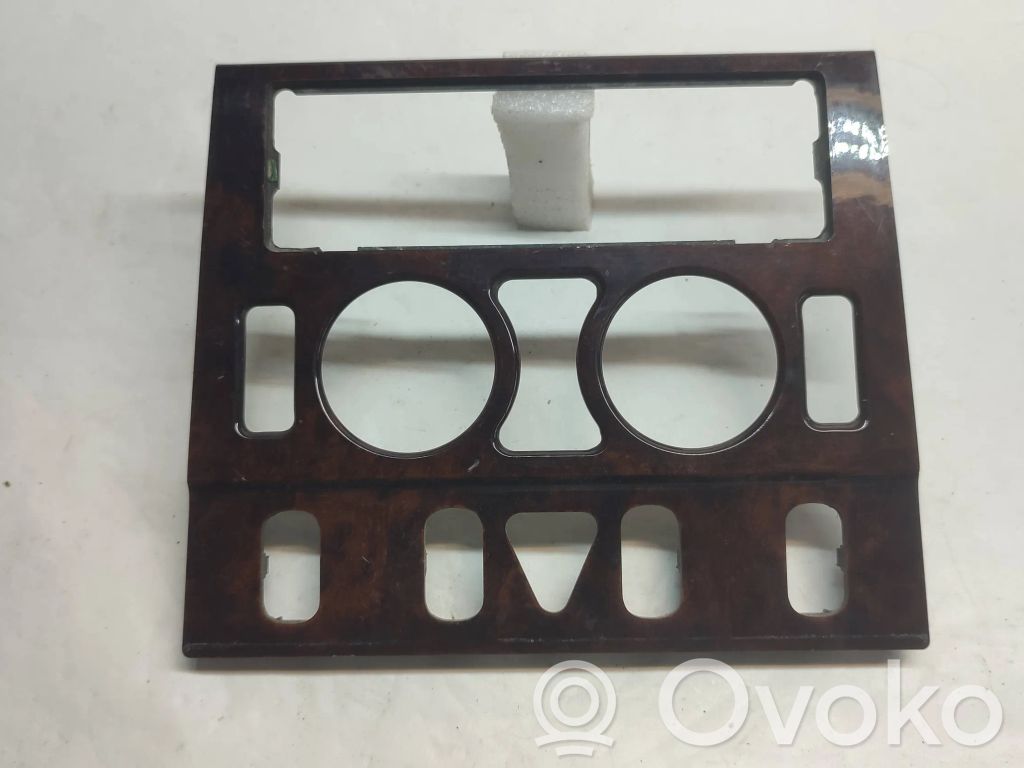 Mercedes-Benz E W210 Console centrale, commande chauffage/clim 
