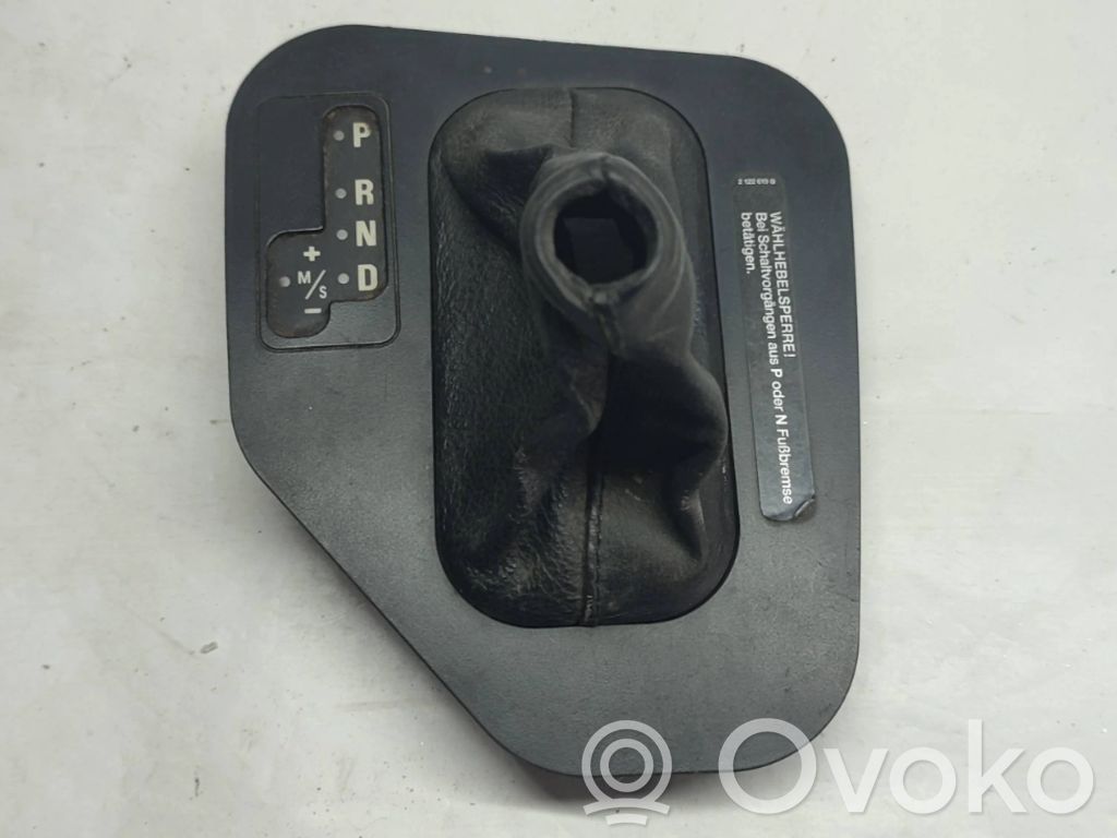 BMW 5 E39 Consola de plástico de la palanca de cambios 