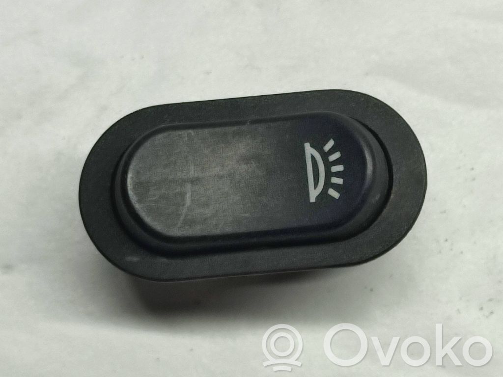 Interruttore luci interne   9505439