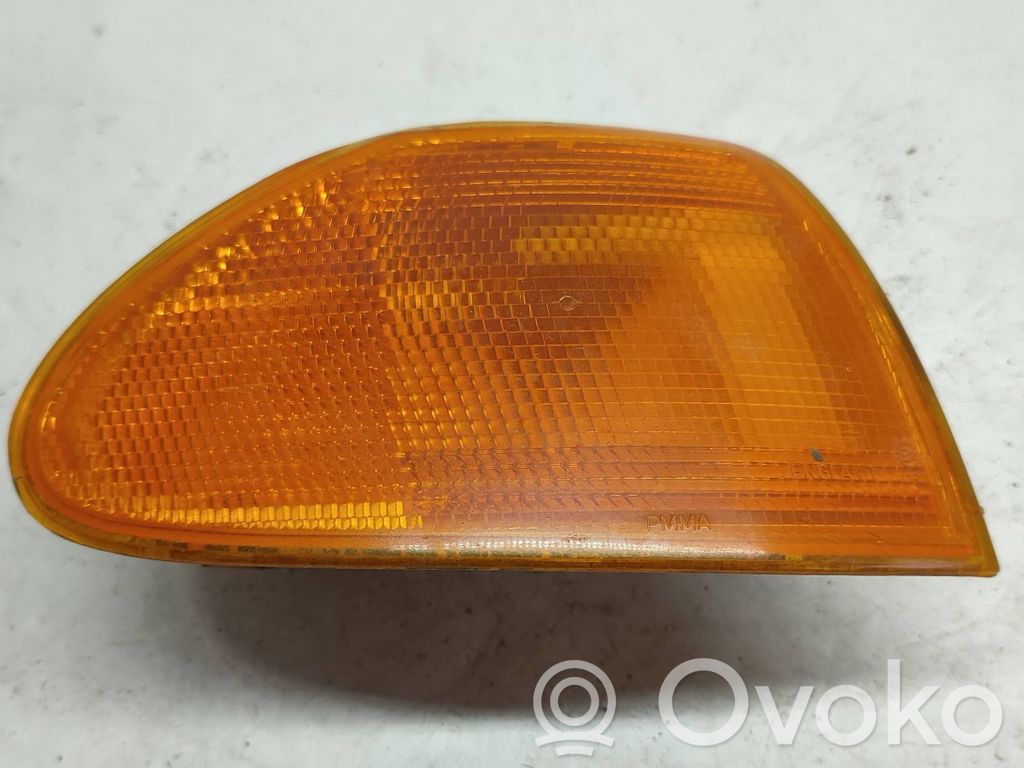 Opel Astra F Front indicator light 