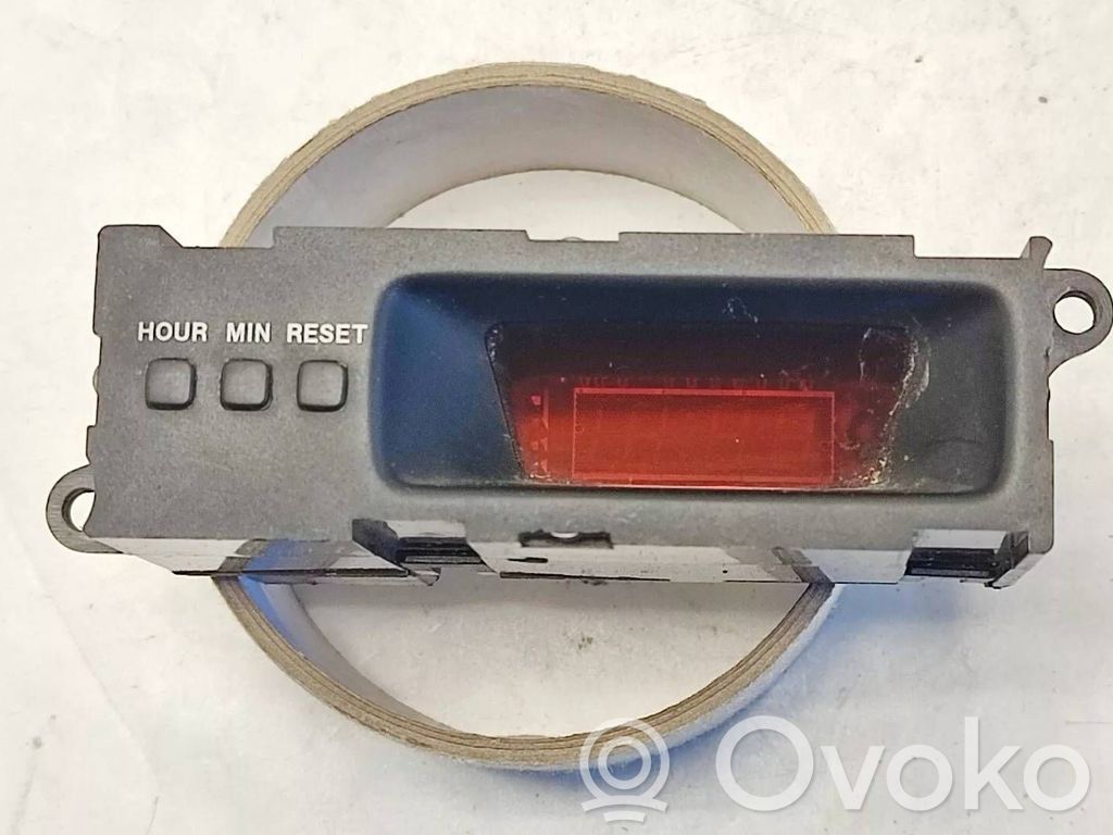 Uhr