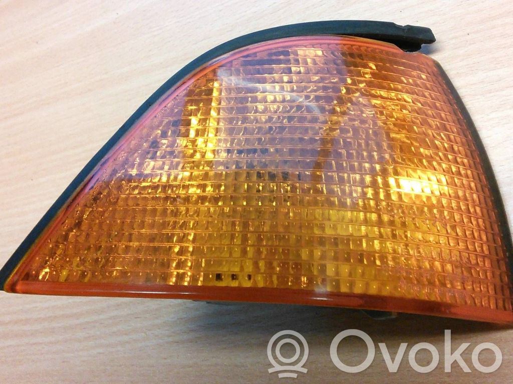 BMW 3 E36 Front indicator light 
