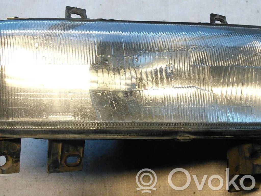 Renault Master II Headlight/headlamp 