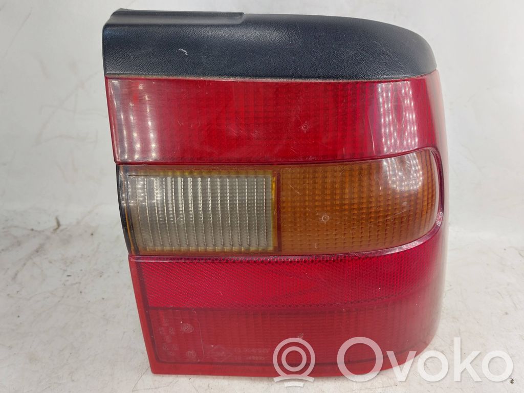 Opel Vectra A Luci posteriori 