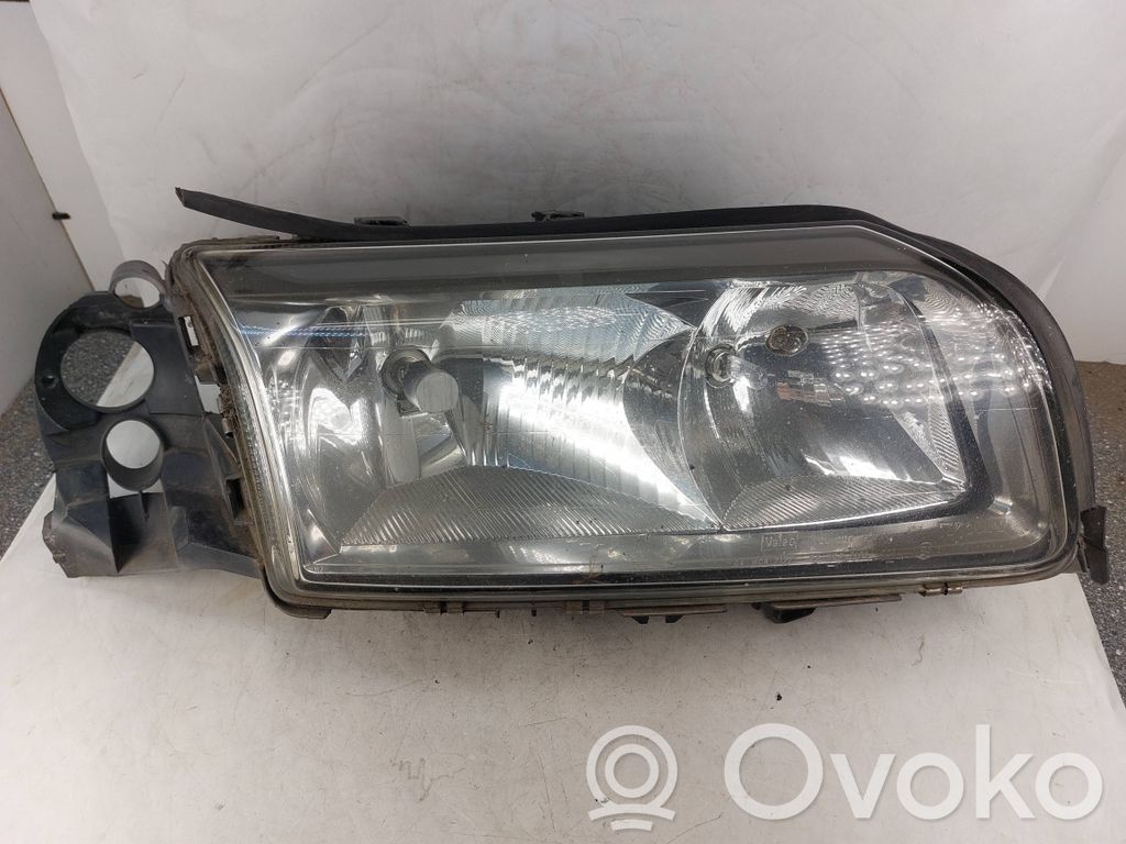 Volvo S80 Headlight/headlamp 