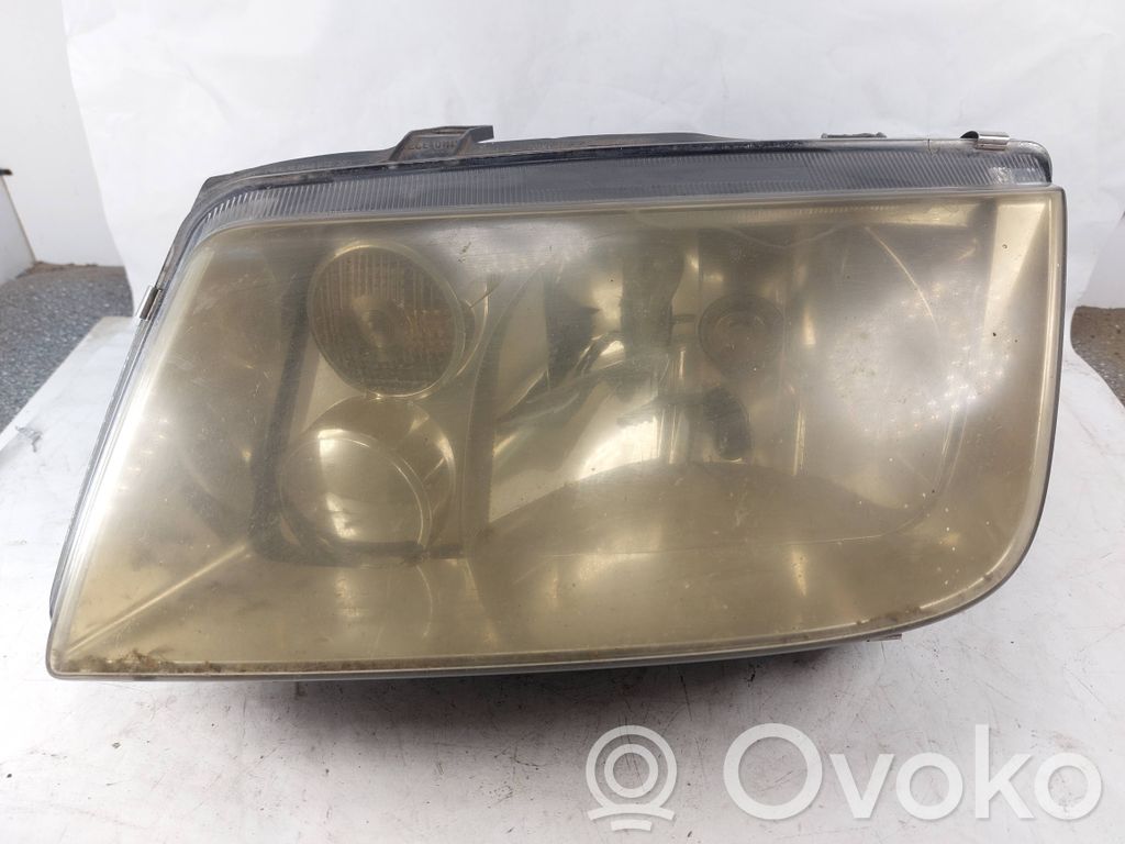 Scheinwerfer   083411106L