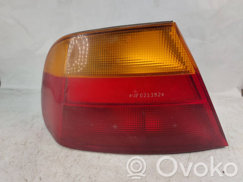 Mitsubishi Carisma Lampa tylna 