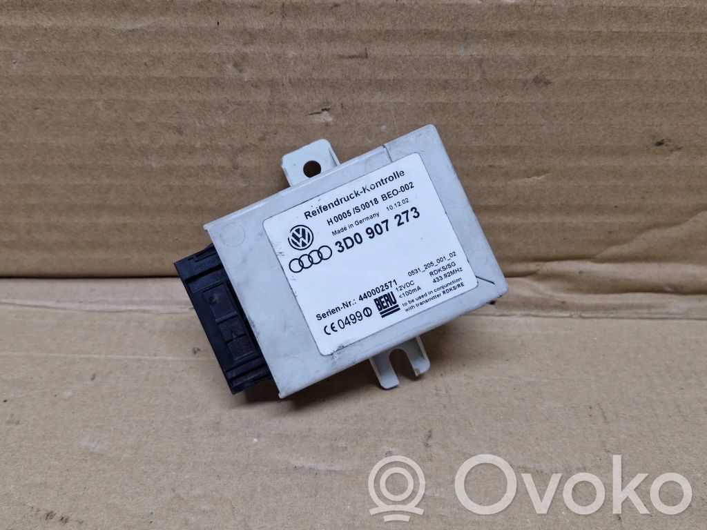 Volkswagen Phaeton Tire pressure control unit 