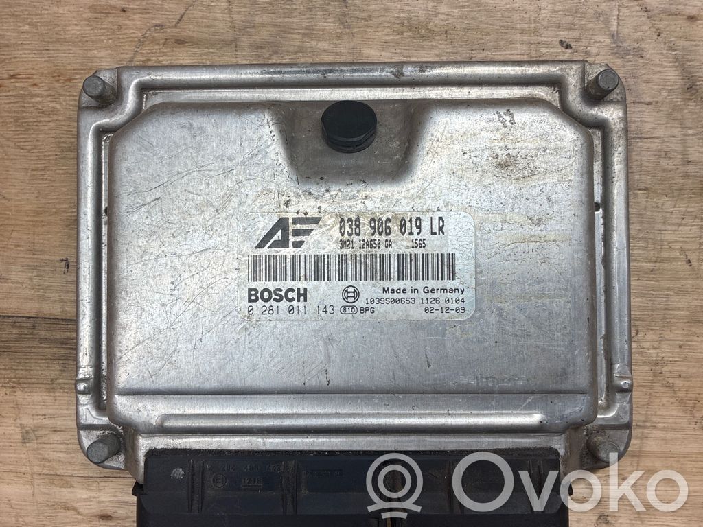 Engine control unit/module   038906019LR,0281011143