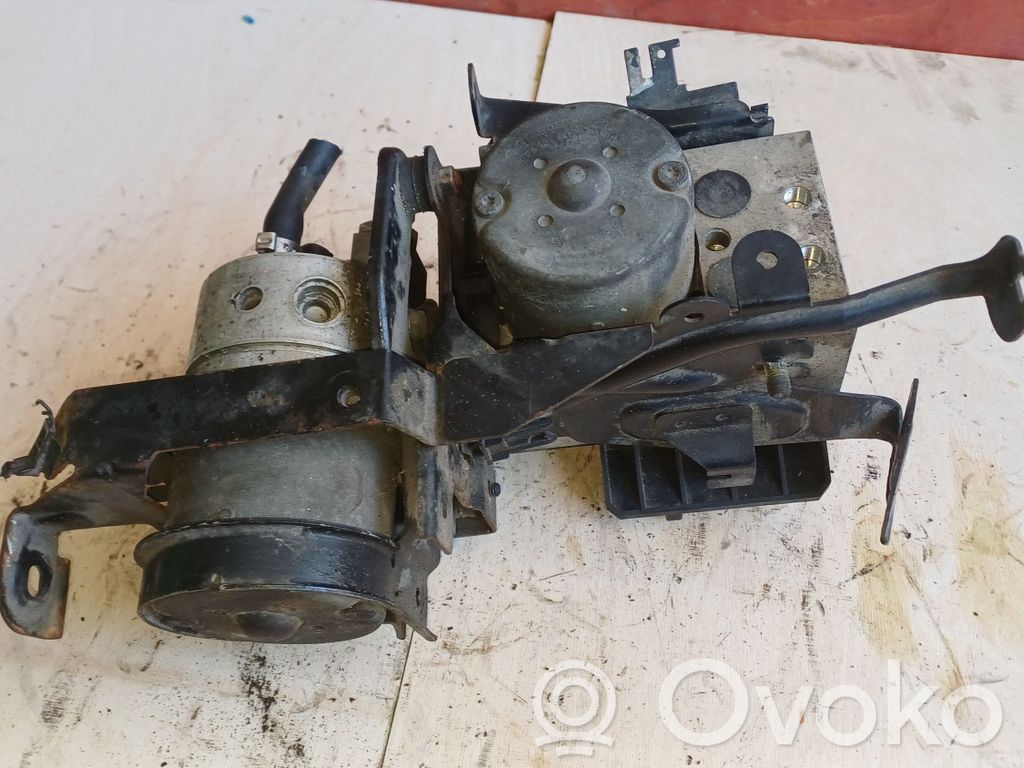 Audi A6 S6 C5 4B ABS bloks 