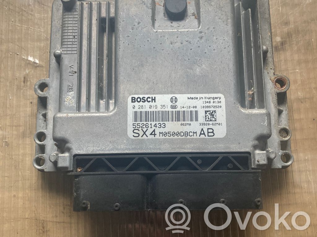 Sterownik / Moduł ECU   0281019351,55261433,1039S72520,M0500DBCMM