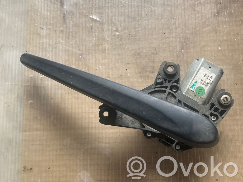 Chevrolet Trax Rear window wiper motor 