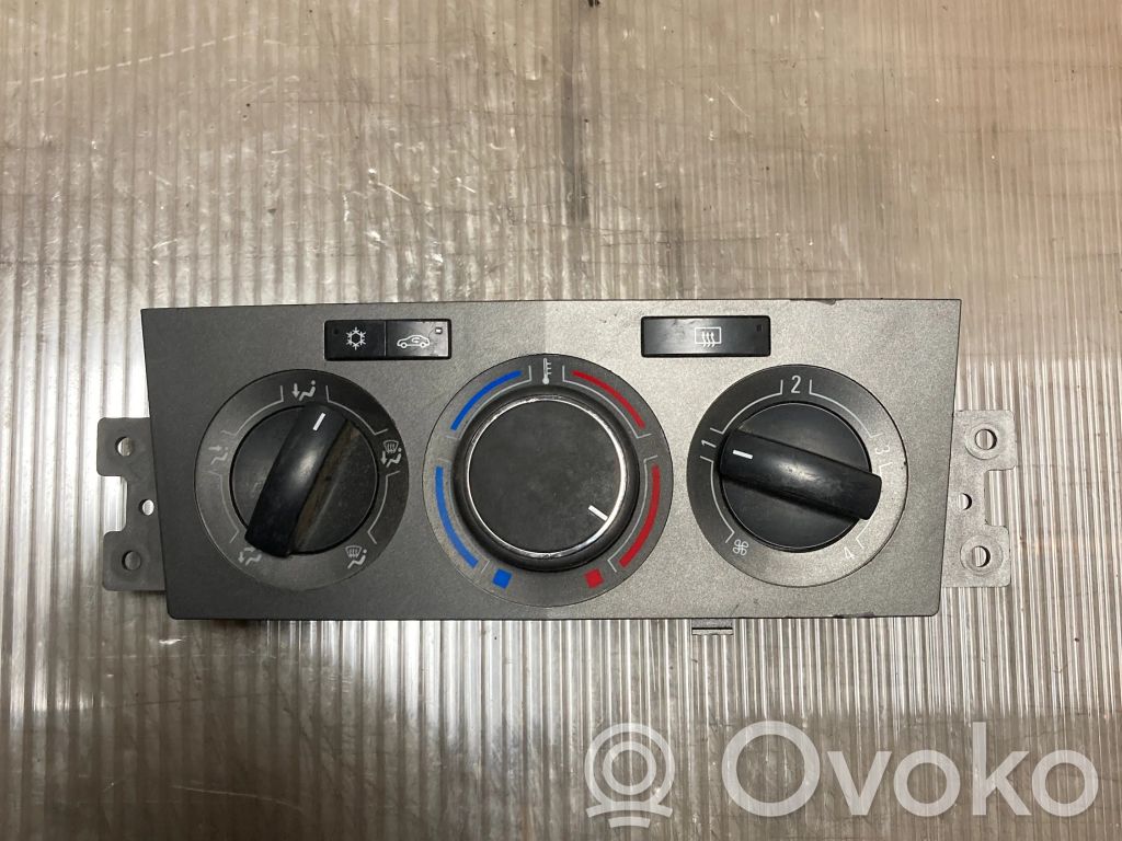 Opel Antara Climate control unit 