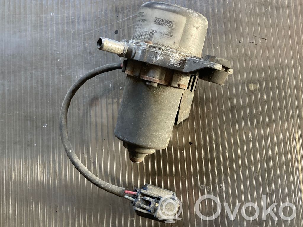 Volvo XC90 Vacuum pump 