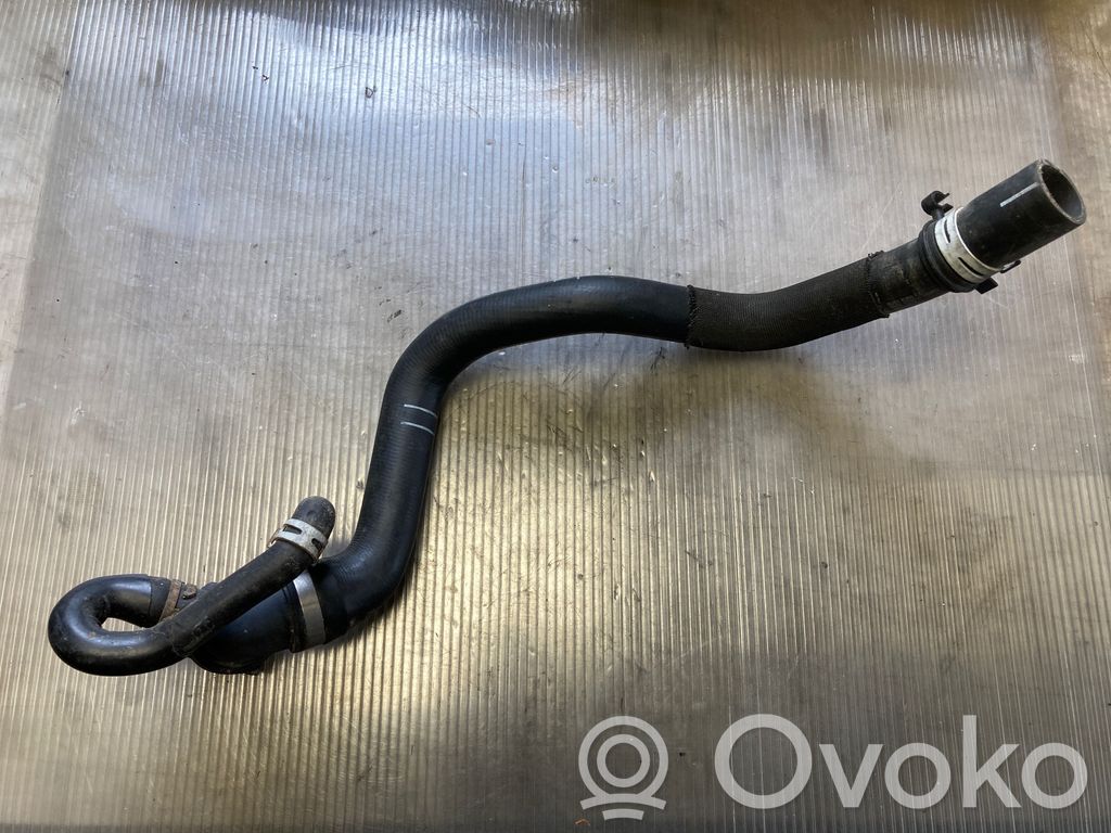 Ford Kuga II Engine coolant pipe/hose 
