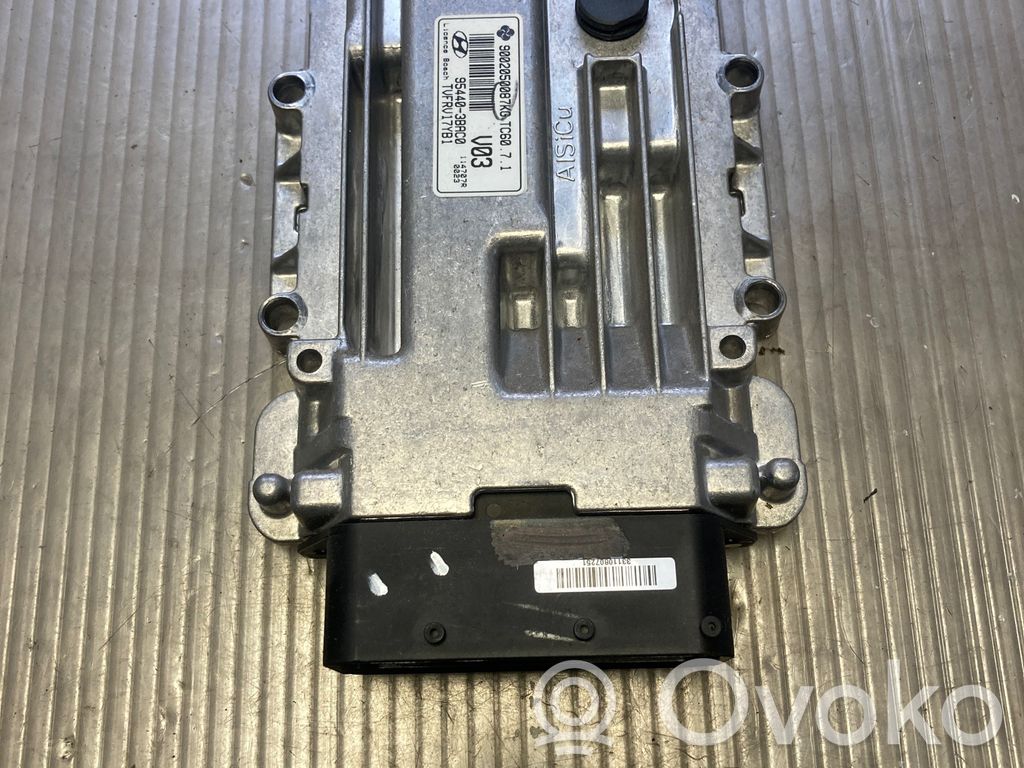 Hyundai i40 Gearbox control unit/module 