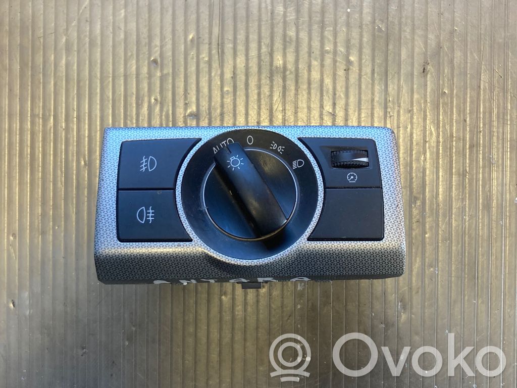 Opel Antara Light switch 