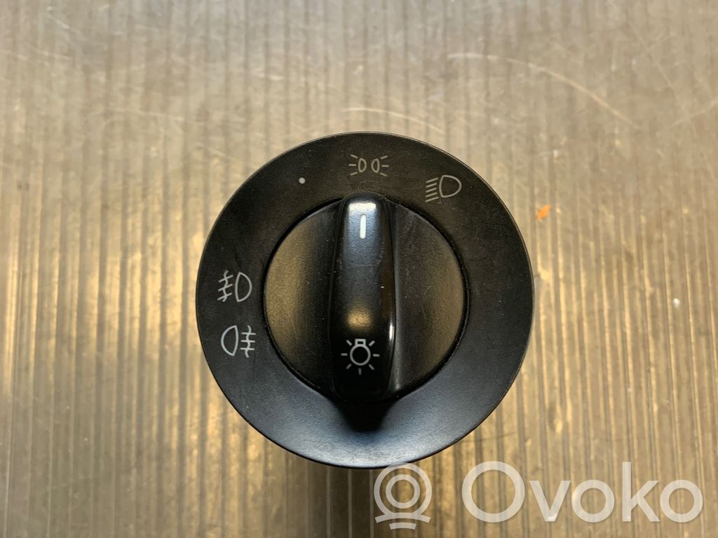 Porsche Cayenne (9PA) Interruptor de luz 
