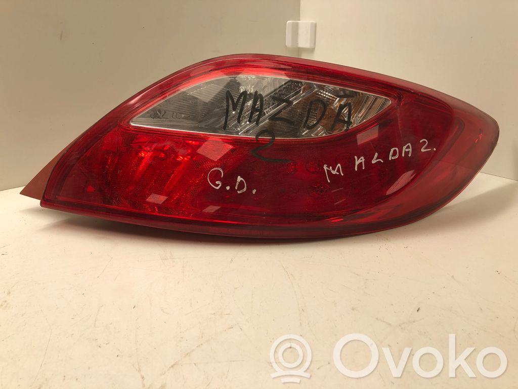 Rear/tail lights   D65151150,K242
