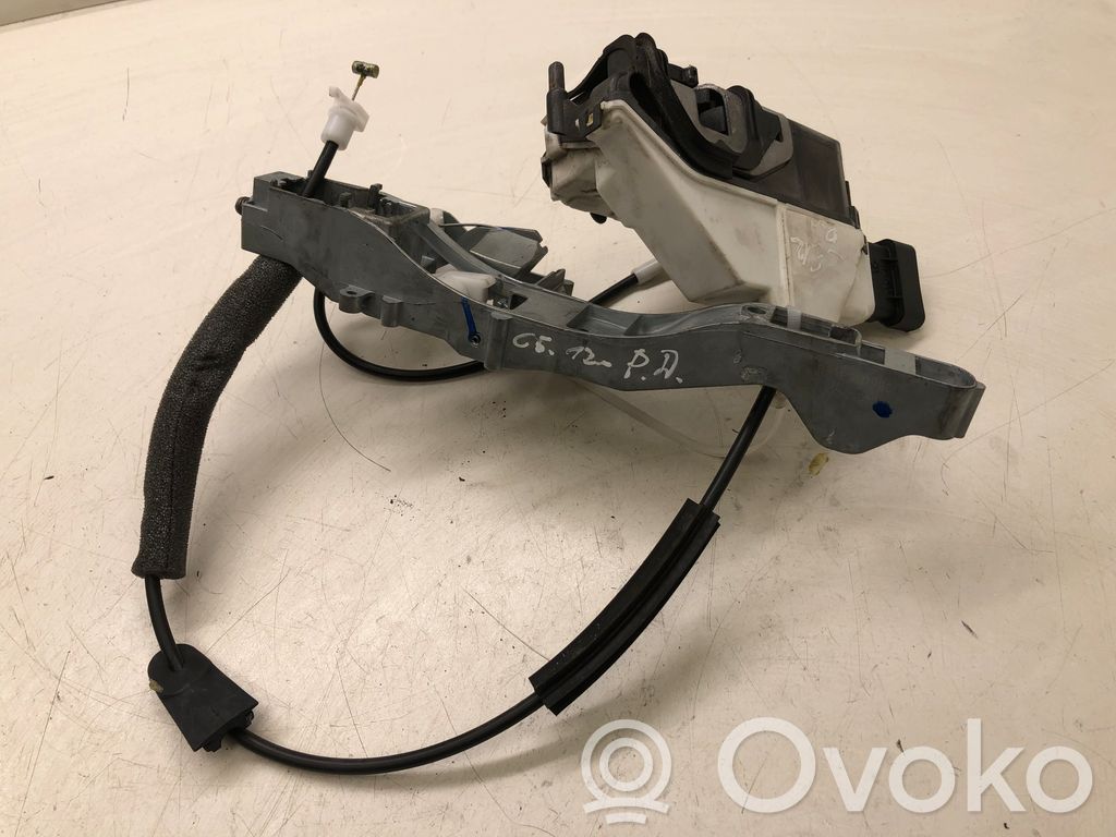 Citroen C5 Zamek drzwi przednich 