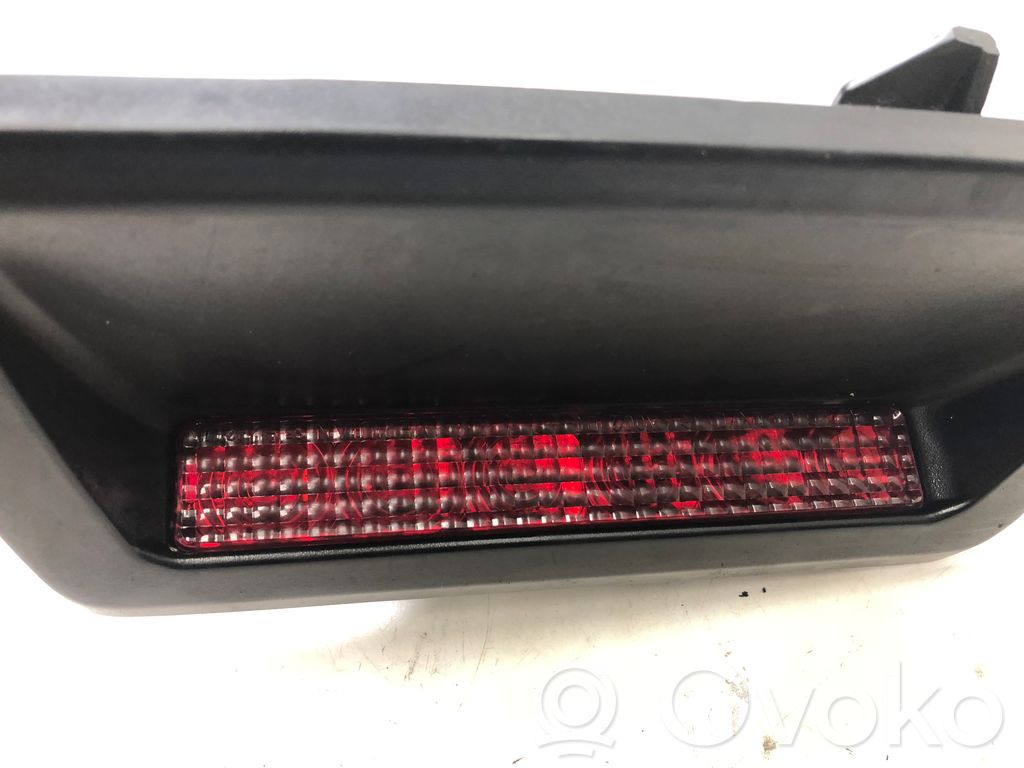 Chrysler 300 - 300C Third/center stoplight 