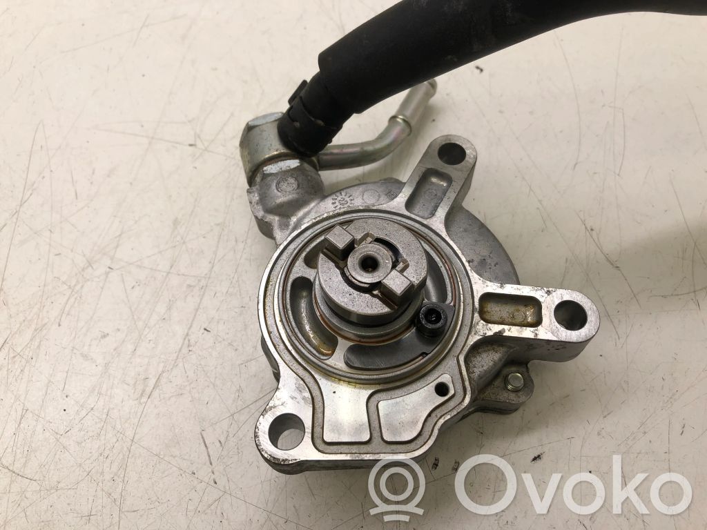 Mazda CX-5 II Vacuum pump 