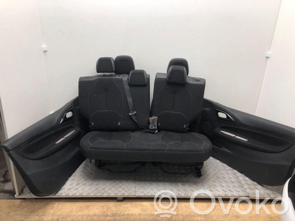 Interior set