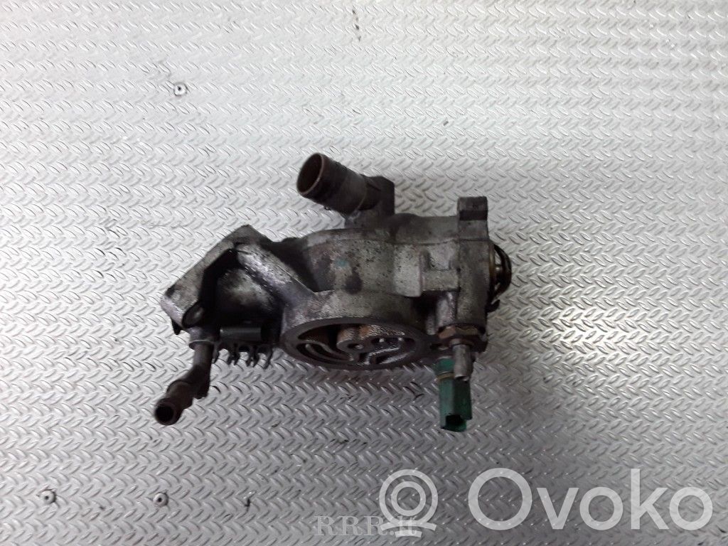 Toyota Corolla E110 Termostat / Obudowa termostatu 