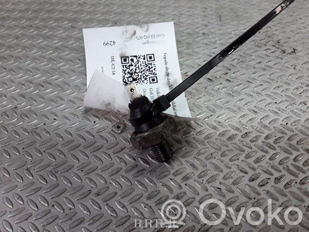Volkswagen Golf III Oil pressure sensor 