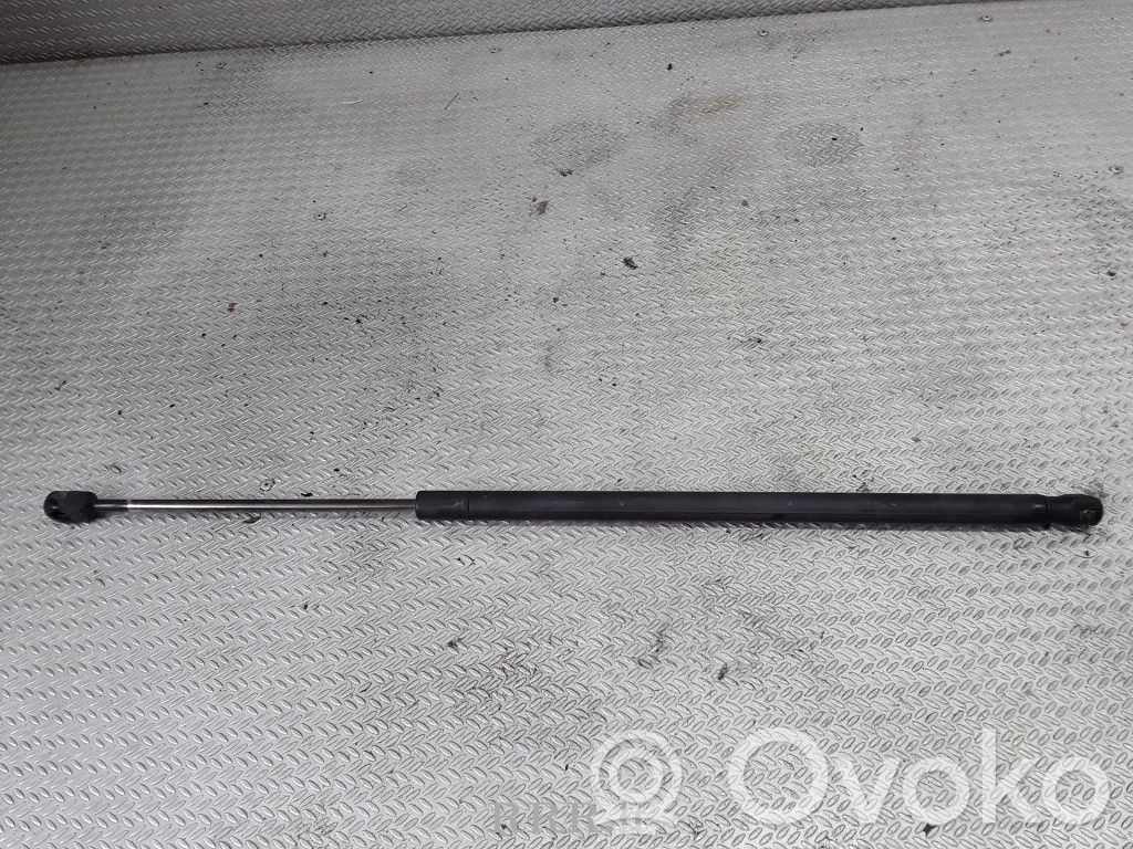 Ford Fiesta Tailgate/trunk strut/damper 