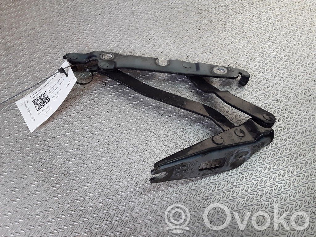 Audi A4 S4 B6 8E 8H Tailgate/trunk/boot hinge 