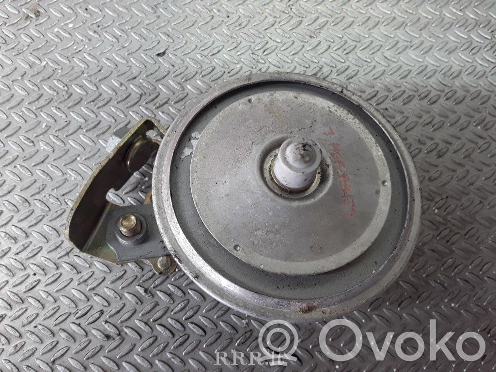 Volkswagen PASSAT B5 Alarm system siren 