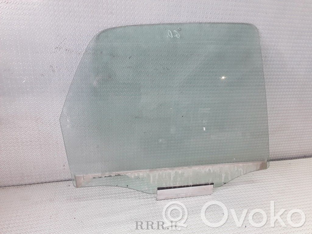 Rear door window glass